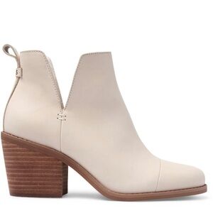 TOMS EVERLY BEIGE BOOTS size 9.5